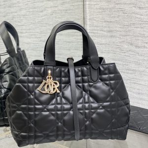 Dior Toujours