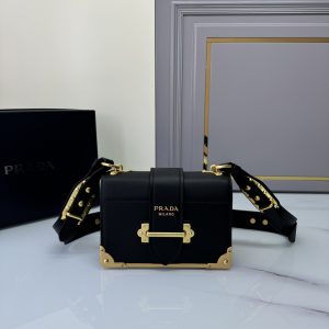 Prada Cahier