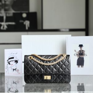 Chanel 2.55 Reissue