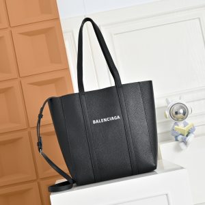 Everyday tote